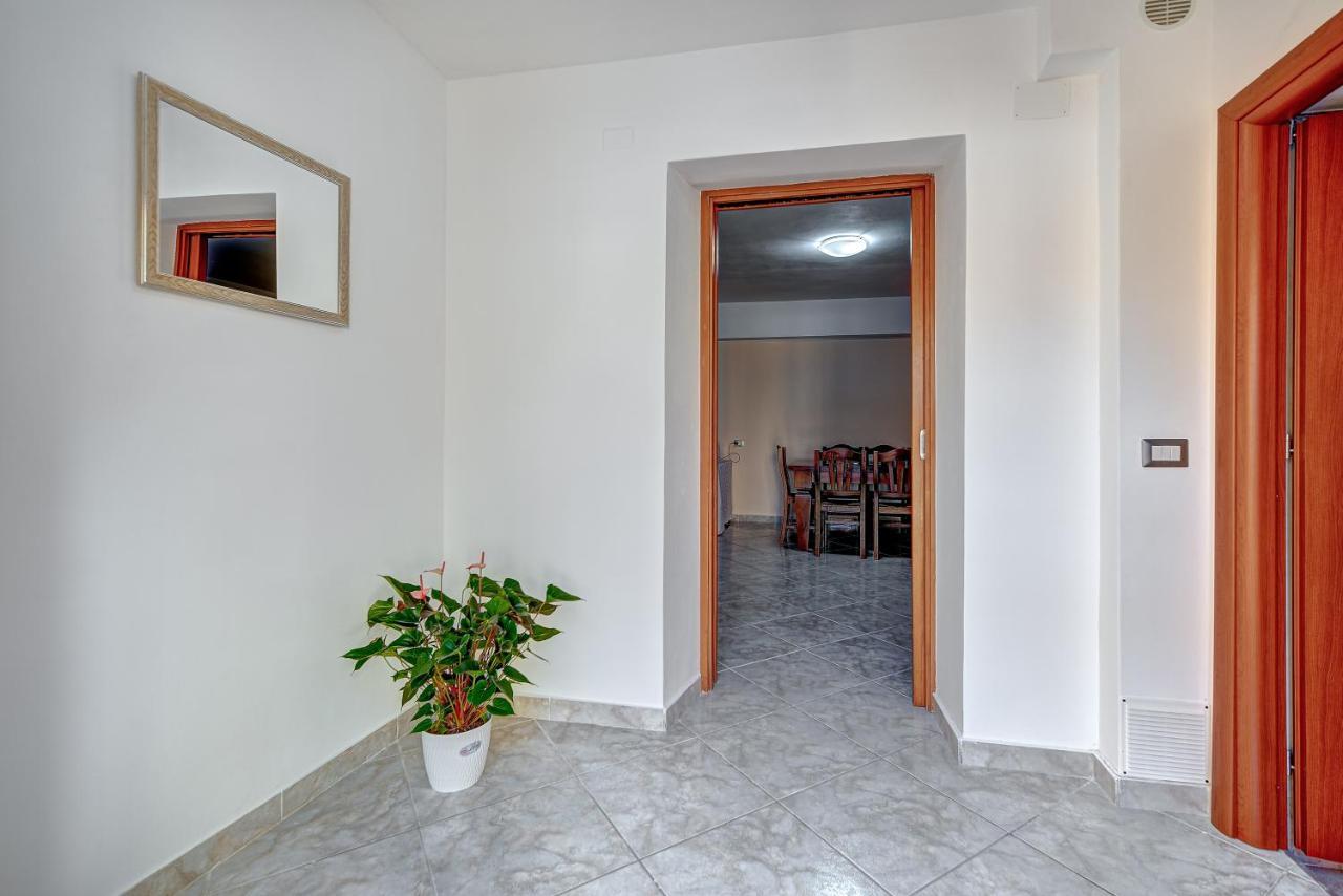 Appartamento Mileva House Civitavecchia Eksteriør bilde